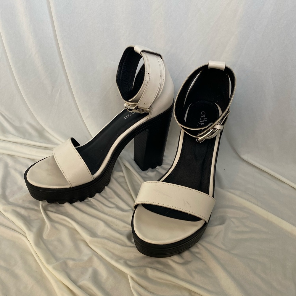Cathy Jean White Chunky Block Heels